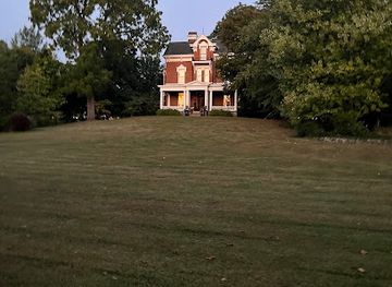 ohio/southwest-ohio/landmark/village-historic-district