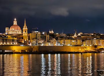 malta/sliema/landmark/queen-elizabeth-pub