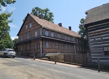 north-carolina/winston-salem/old-salem/landmark/single-brothers-house
