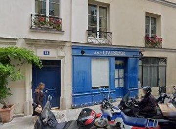 france/paris/landmark/14-rue-charles-v