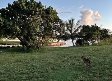 northern-mariana-islands/tinian-beach/landmark/breakwater-park
