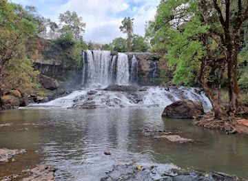 cambodia/mondulkiri/landmark/laeng-truk-waterfall