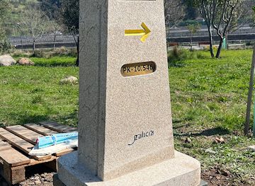 chile/metropolitan-region-of-santiago/landmark/hito-camino-de-santiago