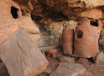 togo/savanes-region/landmark/grottes-de-nok