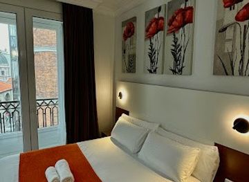 spain/madrid/landmark/hostal-abadia-madrid