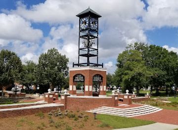 alabama/foley/landmark/city-of-foley-centennial-plaza