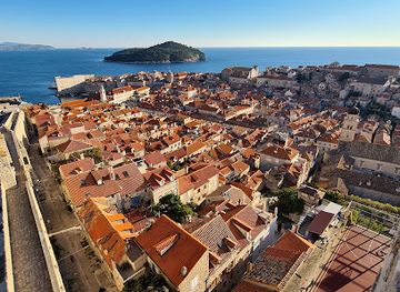 croatia/dubrovnik/landmark/dubrovnik-tour-guide