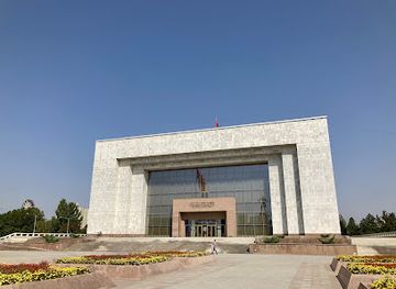 kyrgyzstan/bishkek/landmark/state-history-museum