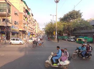india/delhi/karol-bagh/landmark/lala-fakir-chand-mittal-chowk