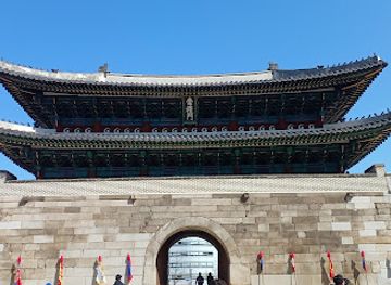 south-korea/gwandong-region/landmark/seoul-city-wall-trail