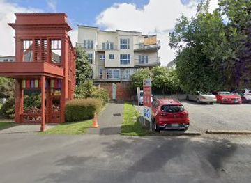 new-zealand/wellington/te-aro/landmark/tonk-s-well