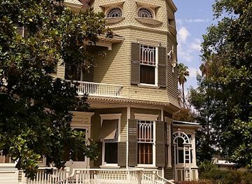 california/inland-empire/landmark/riverside-heritage-house