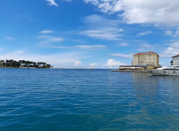slovenia/portoroz/landmark/portoroz-strand