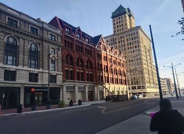 ohio/dayton/downtown-dayton/landmark/kuhns-building
