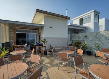 maldives/hulhumale-island/landmark/amber-beach-hotel