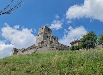 italy/assisi/landmark/rocca-maggiore