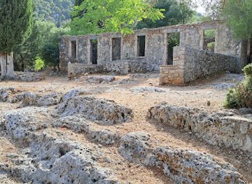 greece/ionian-islands/landmark/old-vlachata