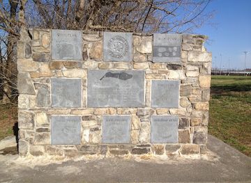 tennessee/central-middle-tennessee/landmark/long-island-of-the-holston