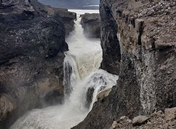 iceland/borgarfjörður/landmark/nyifoss