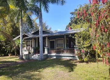 florida/southwest-florida/landmark/dean-park-historic-district