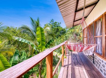 nicaragua/ometepe-island/landmark/selvista-guesthouses