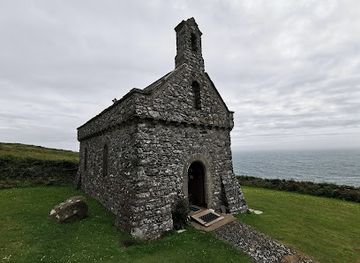 united-kingdom/pembrokeshire/attraction/st-non-s-chapel-and-well-2