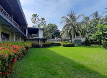 papua-new-guinea/madang/landmark/coastwatchers-hotel
