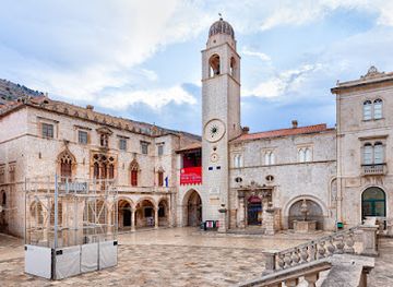 croatia/dubrovnik-riviera/landmark/small-onofrio-s-fountain