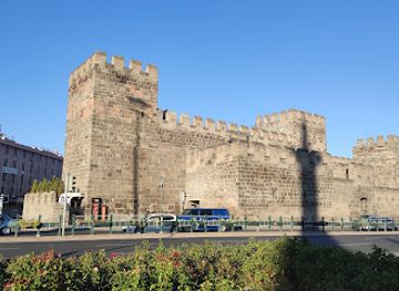 turkiye/troad/landmark/kayseri-castle