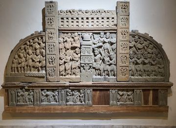 pakistan/gandhara/landmark/peshawar-museum