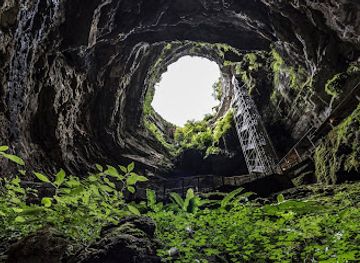 france/midi-pyrenees/landmark/gouffre-de-padirac