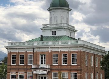 utah/salt-lake-city/downtown-salt-lake-city/landmark/state-of-utah-council-hall