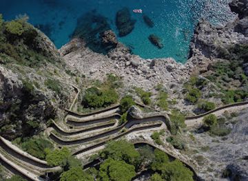 italy/irpinia/landmark/sorrento-boat-tours-amalfi-coast-dream