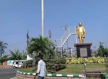 india/visakhapatnam/landmark/vmrda-gurajada-apparao-statue