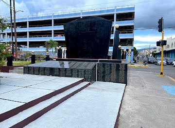 jamaica/kingston/new-kingston/landmark/save-our-children-crying-monument