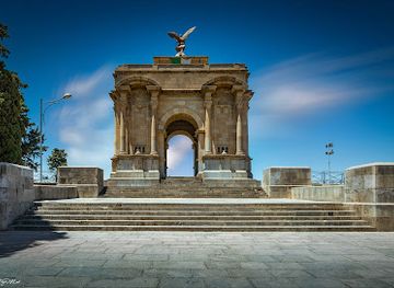 algeria/constantine/landmark/monument-aux-morts