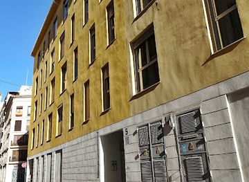 spain/valencia/ruzafa/landmark/stillonoir-wavy-mural