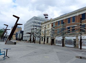 canada/regina/warehouse-district/landmark/victoria-park