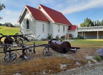new-zealand/southland/landmark/hokonui-pioneer-village-museum-inc