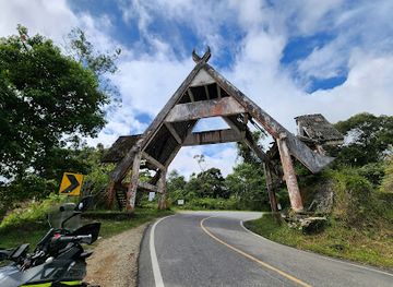 indonesia/sulawesi/landmark/tugu-batas-provinsi-sulawesi-selatan-sulawesi-tengah