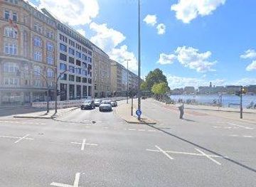germany/hamburg/landmark/lombardsbrucke-ring-1