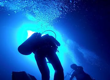 guam/santa-rita/landmark/blue-hole