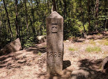 connecticut/windham-county/landmark/ct-ma-ri-tri-state-marker