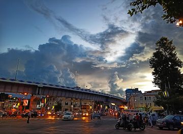 india/kolkata/park-street-area/landmark/park-circus-7-point