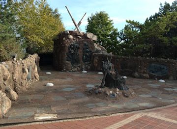 indiana/the-calumet-region/landmark/community-veterans-memorial