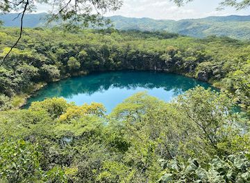guatemala/verapaces/landmark/cenotes-de-candelaria