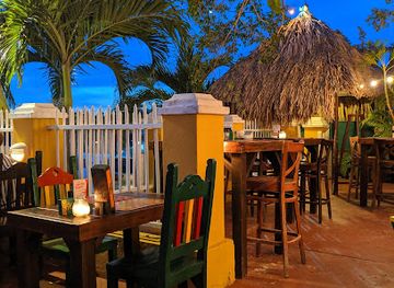 curacao/mahaai/landmark/landhuis-brakkeput-mei-mei-restaurant