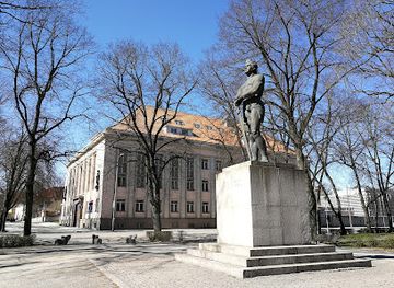 estonia/tartumaa/landmark/kalevipoeg-war-of-independence-monument-tartu-vabadussoja-malestussammas