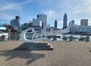 ohio/cleveland/landmark/voinovich-bicentennial-park