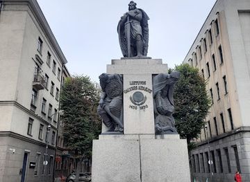 lithuania/kaunas/landmark/statue-of-grand-duke-vytautas